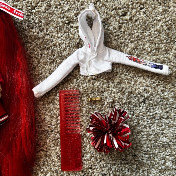 Rainbow High Cheer Ruby Anderson Fashion Doll - Picture 2 of 3